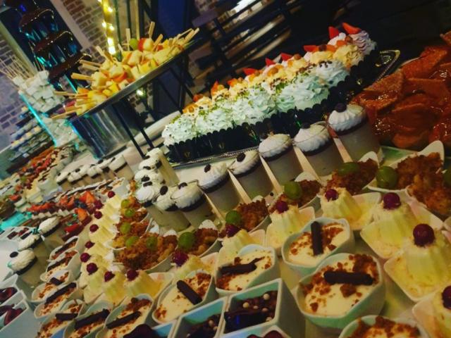 Cocktail dinatoire, cocktail déjeunatoire, cocktail apéritif 