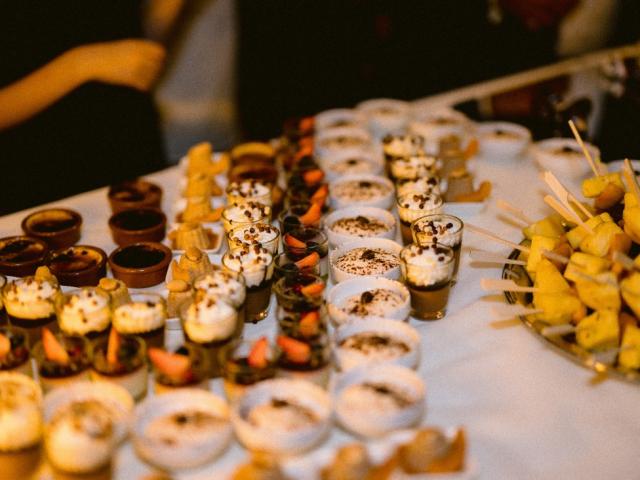 Cocktail dinatoire, cocktail déjeunatoire, cocktail apéritif 