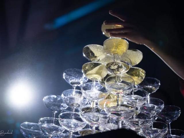 Cocktail dinatoire, cocktail déjeunatoire, cocktail apéritif 